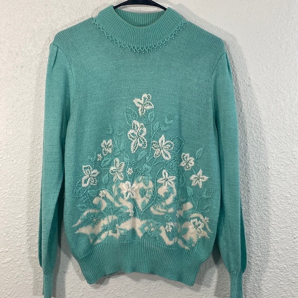⭐️Vintage Jaclyn Smith Beaded Embroidered Grandma Sweater‎